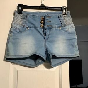 Columbian shorts